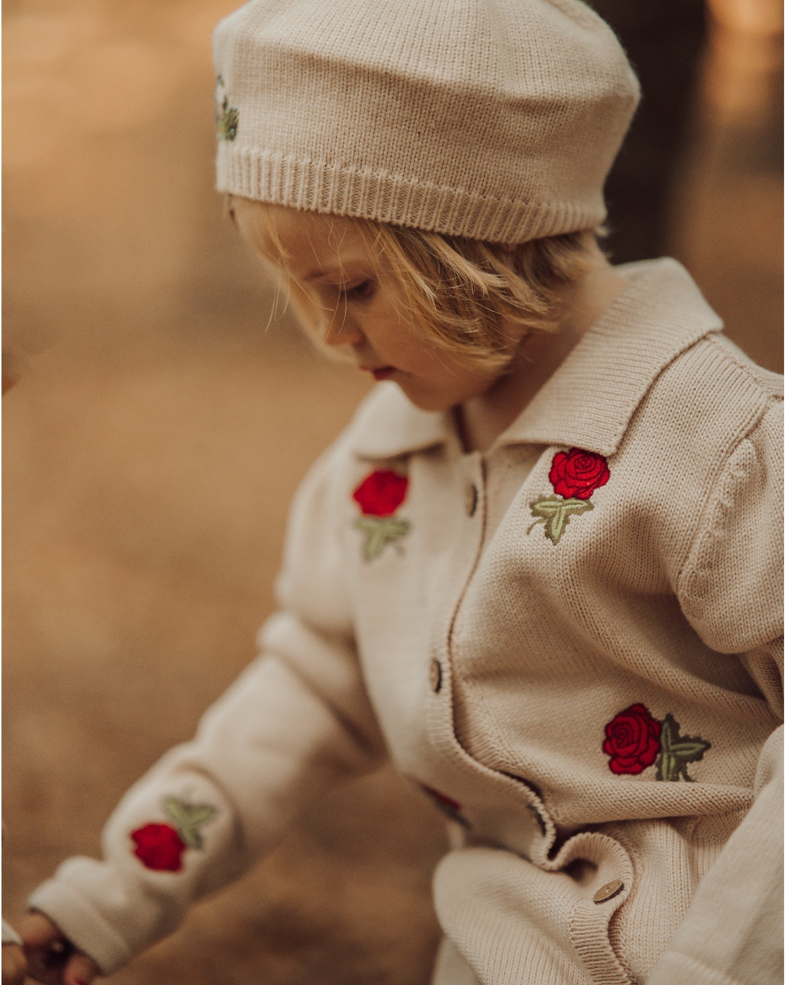 Geborduurde Rozen Cardigan